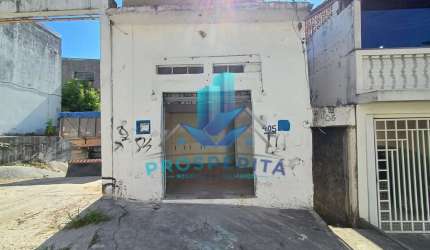 Casa em rua movimentada no Butantã para comércio e moradia por R$ 250mil