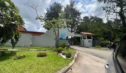 Granja Carneiro Viana - Linda casa térrea com piscina - 174mts Construídos - Cond. Granja Carneiro Viana - Cotia/SP