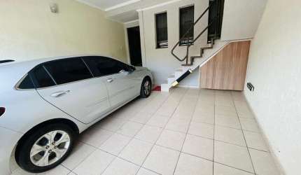 Casa para Venda em Mogi das Cruzes, Jardim Universo, 3 dormitórios, 3 suítes, 4 banheiros, 2 vagas
