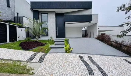 Casa térrea nova à venda no Condomínio de alto padrão Granja Anita em Mogi das Cruzes