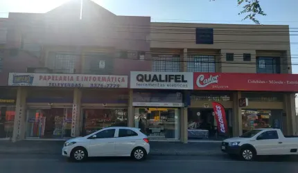 Sala comercial para alugar na Avenida Marechal Floriano Peixoto, 7971, Boqueirão, Curitiba, 45 m2 por R$ 1.200