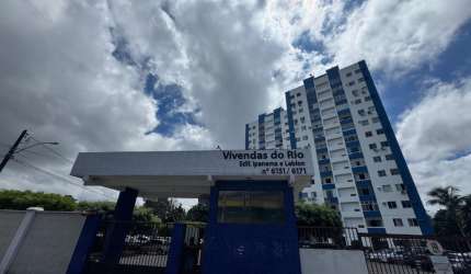 Paralela, Nascente e Bem Localizado! 2/4 + Dependência com Piscina