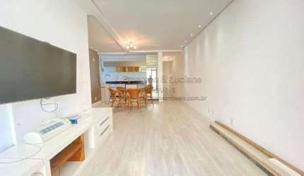Amplo Apartamento com 3 quartos, sendo 1 suíte, 2 vagas e 1 hb, no João Paulo