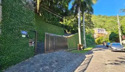 Casa para venda tem 821 metros quadrados com 3 quartos em Jacarepaguá - Rio de Janeiro - RJ