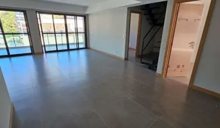 Duplex para venda possui 270 metros quadrados com 4 quartos em Botafogo - Rio de Janeiro - RJ