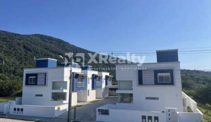 Casa em condomínio fechado com 3 quartos à venda na Rodovia Baldicero Filomeno, 3300, Ribeirão da Ilha, Florianópolis por R$ 895.000