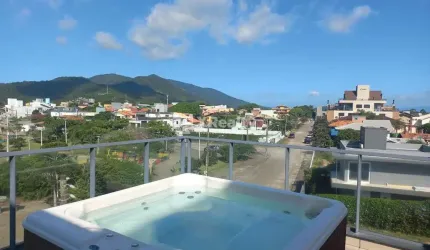 Cobertura com 2 quartos à venda na Rua Sucupira, 71, Campeche, Florianópolis por R$ 1.640.000
