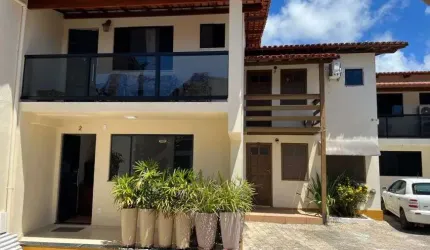 Duplex com duas suítes, a 400 m da Praia de Taperapuan