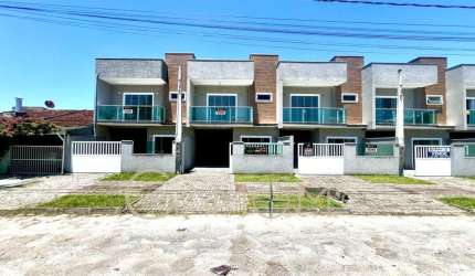 Sobrado para Venda em Guaratuba, Brejatuba, 3 dormitórios, 1 suíte, 2 banheiros, 1 vaga