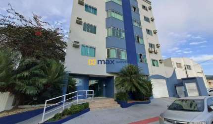 Apartamento semi mobiliado com 2 quartos sendo 1 suíte à venda no Dom Bosco em Itajaí