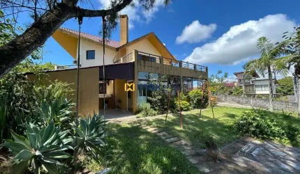 Venda: Casa de praia averbada com 243m², Armação de Itapocoroy, Penha