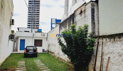 Casa à venda com 3 dormitórios e piscina, Centro, Itajaí