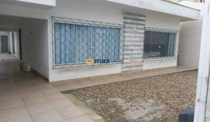 Casa ampla à venda, 3 quartos (1 suíte), área de festas com piscina, São João