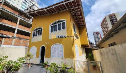 Ampla casa duplex, 4 dormitórios (1 suíte) à venda, Centro, Itajaí