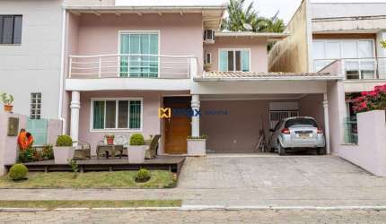 Casa ampla, mobiliada, 4 quartos (1 suíte master + 2 demi suítes), Dom Bosco