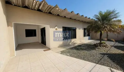 Excelente casa com 4 quartos no bairro São Judas, Itajaí