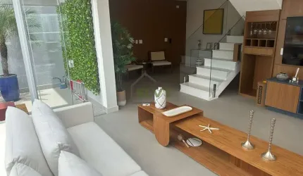 Spot 360 - Cobertura à venda no Centro com 3 quartos