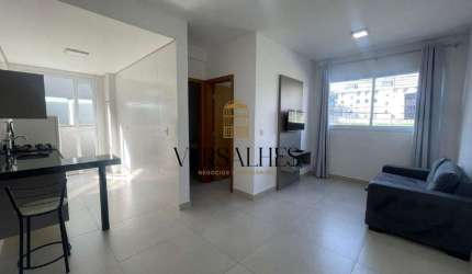 Loft aconchegante com localização privilegiada.