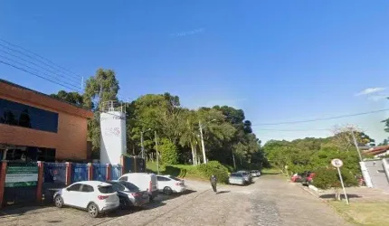 A vantagens de comprar um terreno é de criar o projeto que você quiser.
