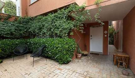 Casa com 2 quartos à venda na Marieta, 67, Jardim Europa, São Paulo por R$ 5.500.000