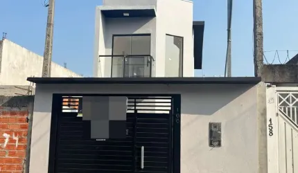 Casa com 2 quartos à venda na Vila Vermont, Itaquaquecetuba  por R$ 399.000