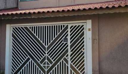 Casa com 5 quartos à venda no Água Vermelha, Poá  por R$ 990.000