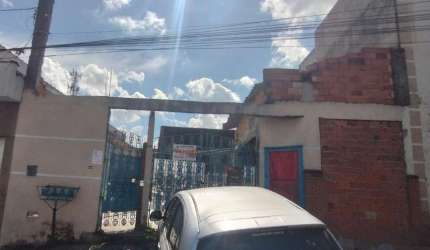 Casa com 1 quarto à venda no Jardim Luciana, Itaquaquecetuba  por R$ 500.000