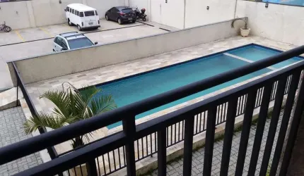 Apartamento com 2 quartos à venda no Tipoia, Itaquaquecetuba  por R$ 300.000