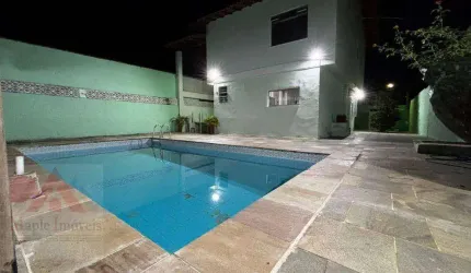 Casa com 4 dormitórios para alugar por R$ 4.250,00/mês - Piratininga - Niterói/RJ