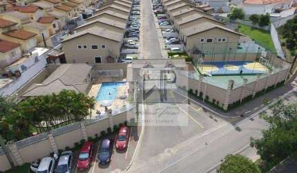 Sobrado com 3 dormitórios à venda, 150 m² por R$ 840.000 - Portal dos Gramados - Guarulhos/SP
