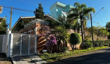 Casa em condomínio fechado com 3 quartos à venda na Avenida Dona Maria Franco Salgado, 50, Jardim Botânico (Sousas), Campinas, 568 m2 por R$ 940.000