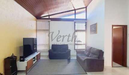 Casa com 3 quartos à venda na Renato Martins, 221, Jardim Itapema, Mogi Mirim, 420 m2 por R$ 585.000