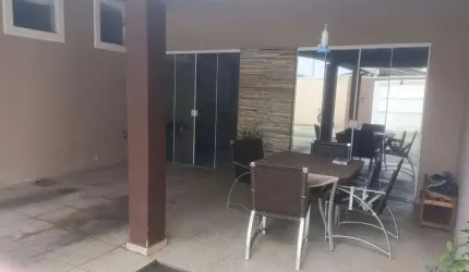 Casa com 2 quartos à venda na Antonio de Paula Bueno Júnior, 140, Jardim Santa Cruz, Mogi Guaçu, 250 m2 por R$ 300.000