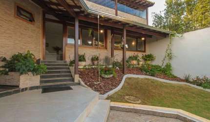 Casa em condomínio fechado com 5 quartos para alugar na Rua San Conrado, 1000, Loteamento Caminhos de San Conrado (Sousas), Campinas, 650 m2 por R$ 17.000