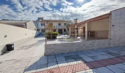 Casa com 2 dormitórios para alugar, 65 m² - Passa Vinte - Palhoça/SC