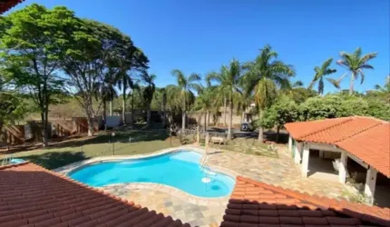 Mansões Aeroporto - Linda chácara de 5.000m² á venda!