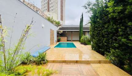 Alto Umuarama - Bela casa de 181m² á venda.