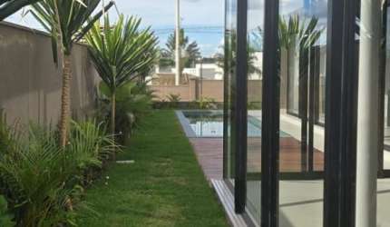 Condomínio Tamboré - Belo Sobrado de 277m² á venda.