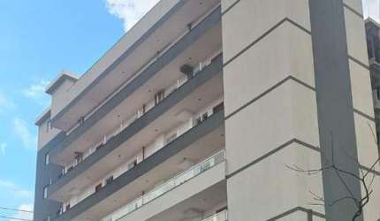 Apartamento ao Lado do Metrô Patriarca - Pronto para Morar!