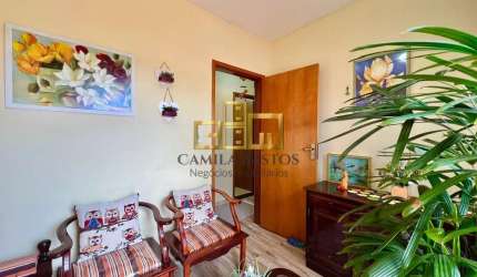 Casa com 5 dormitórios à venda, 215 m² - Parque São Sebastião - Poços de Caldas/MG