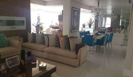 Apartamento no Anália Franco 4 quartos, 6 vagas