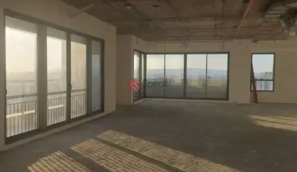 Andar corporativo no Tatuapé.