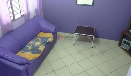 Casa  Térrea à venda na Água Rasa ,  3 dormitórios, 2 vagas , dependência de empregada;