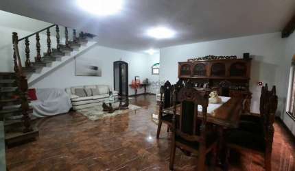 Sobrado no Jardim Anália Franco de 3 quartos.