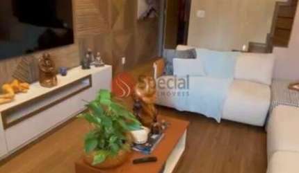 Sobrado em condomínio fechado na Vila Carrão.