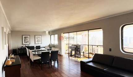 Apartamento de 3 quartos no Anália Franco.