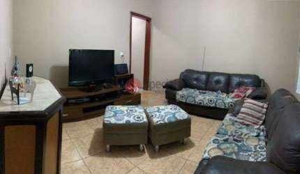 Casa térrea a venda na Penha