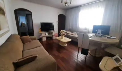 Casa térrea em Rua sem saída no Tatuapé.