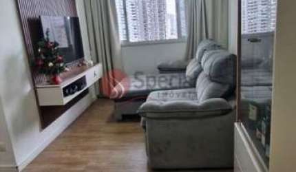 Apartamento no Tatuapé ao lado do Metrô Carrão.