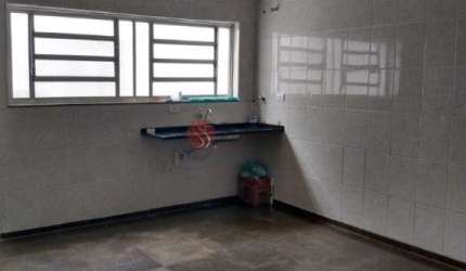 Sobrado lindo com 3 dormitórios próximo ao Shopping Anália Franco.